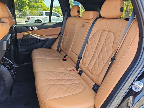 Used 2023 BMW X5 sDrive40i w/ Parking Assistance Package RWD image 14