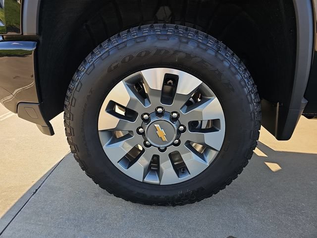 New 2026 Chevrolet Silverado 2500 Custom w/ Custom Convenience Package AWD/4WD image 32