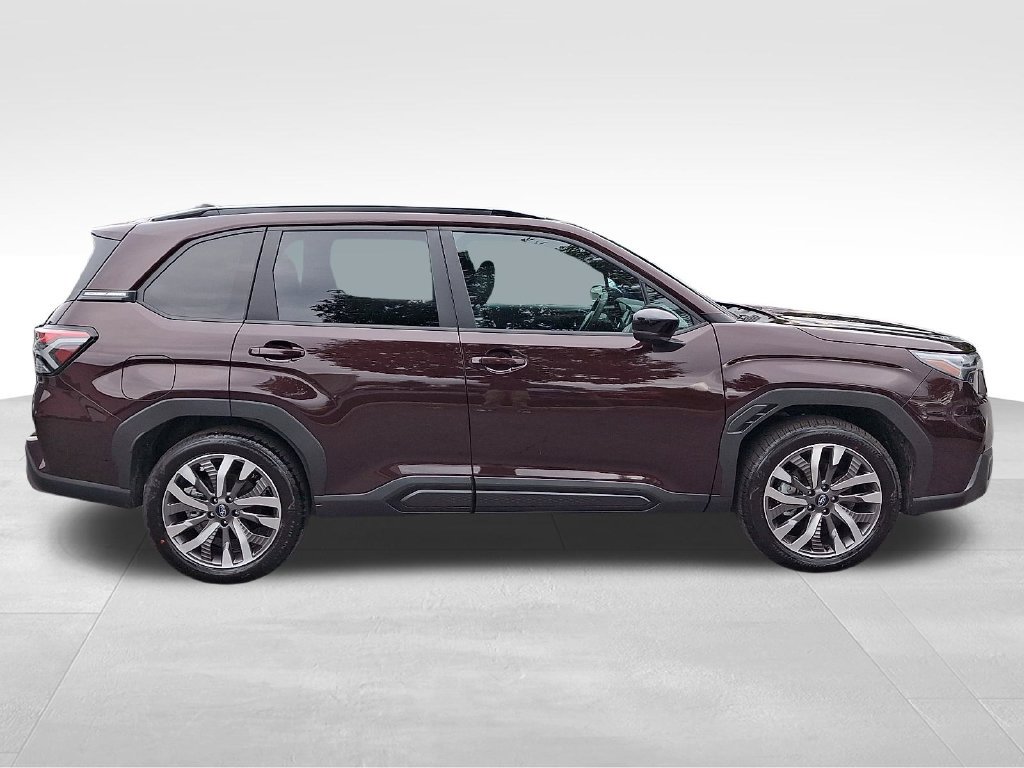 Used 2026 Subaru Forester Touring AWD/4WD image 7