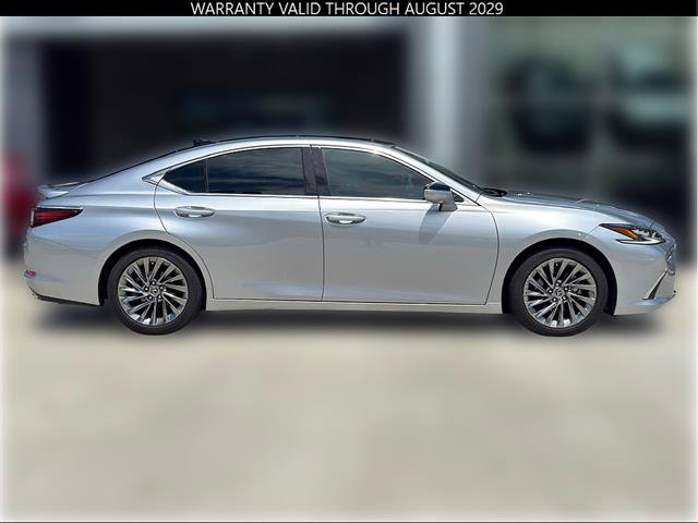 Certified 2024 Lexus ES 350 Ultra Luxury w/ Accessory Package (Z2) FWD image 11