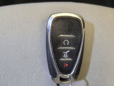 Used 2019 Chevrolet Equinox LT image 32