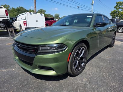 Used 2019 Dodge Charger SXT w/ Blacktop Package