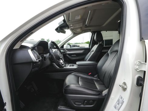 Used 2024 MAZDA CX-90 Plug-In Hybrid w/ Preferred AWD/4WD image 32