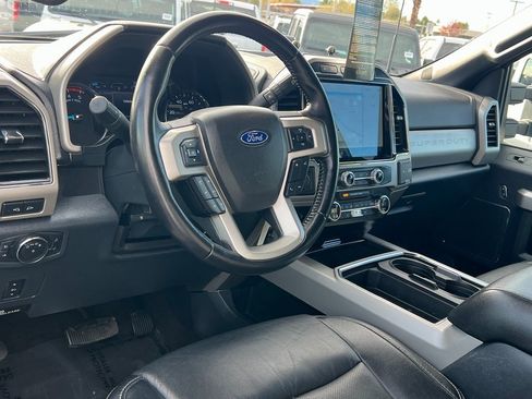 Used 2022 Ford F250 Lariat w/ Lariat Value Package image 22