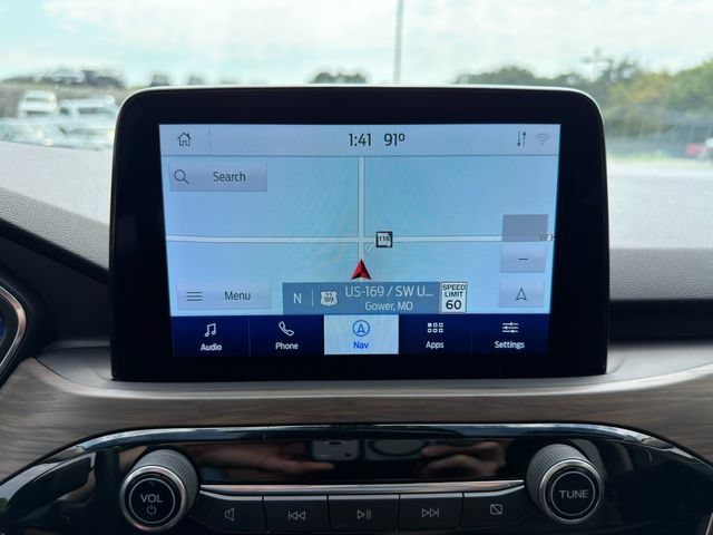 Used 2020 Ford Escape Titanium AWD/4WD image 25