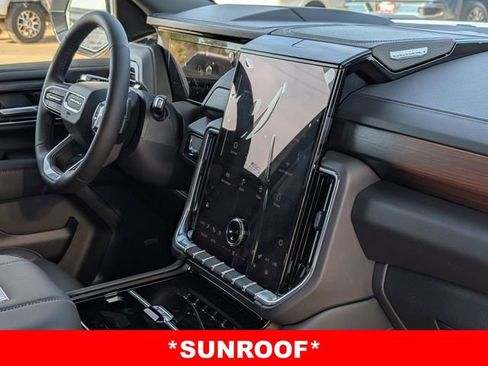 New 2026 GMC Yukon XL Denali w/ Sun & Power Step Package AWD/4WD image 13