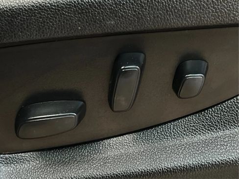 Used 2019 Chevrolet Silverado 2500 LT w/ All Star Edition AWD/4WD image 25