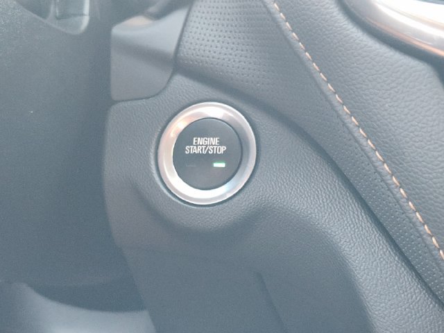 Used 2021 Chevrolet Equinox Premier FWD image 8
