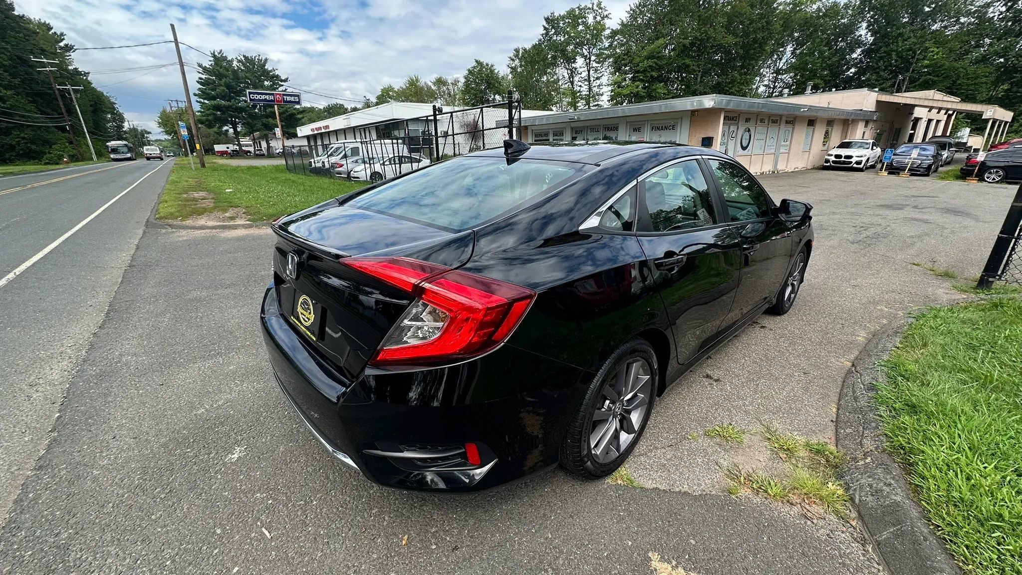Used 2020 Honda Civic EX image 5