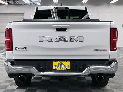 Used 2025 RAM 1500 Limited AWD/4WD image 5