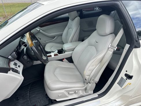 Used 2014 Cadillac CTS Premium image 16