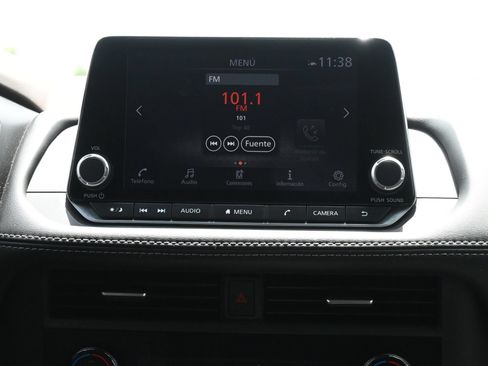 Used 2023 Nissan Rogue SV AWD/4WD image 13