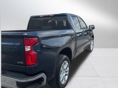Used 2022 Chevrolet Silverado 1500 LTZ w/ LTZ Convenience Package II image 24