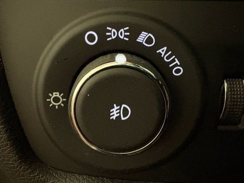 Used 2024 Jeep Grand Cherokee Limited image 20