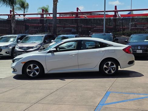Used 2019 Honda Civic LX image 9