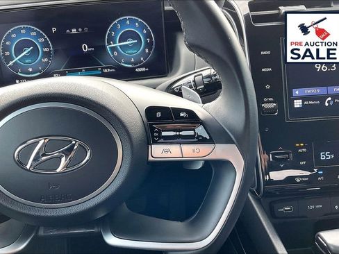 Used 2022 Hyundai Santa Cruz SEL Premium AWD/4WD image 19