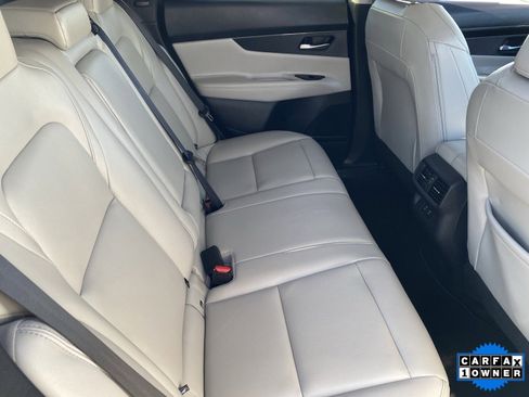 Used 2025 Nissan Murano SV image 14