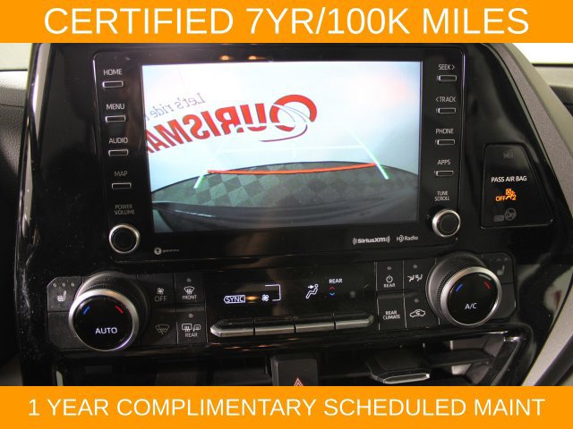 Used 2022 Toyota Highlander XLE AWD/4WD image 25