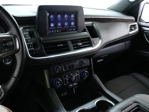 Used 2023 GMC Terrain SLT w/ Elevation Edition image 65