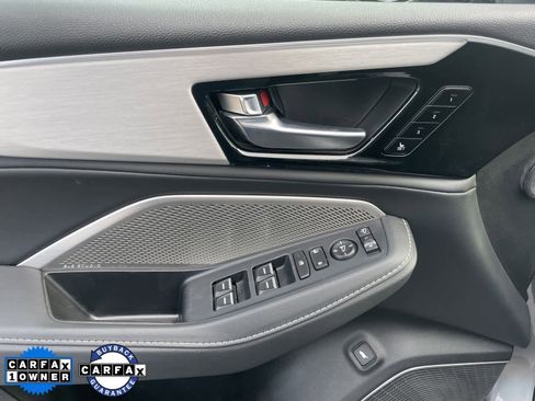 Used 2023 Acura MDX SH-AWD w/ Technology Package image 11