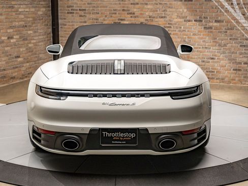 Used 2024 Porsche 911 Cabriolet image 8