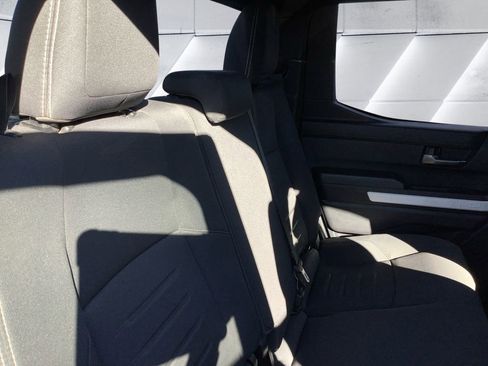 Used 2024 Toyota Tacoma TRD Off-Road image 16