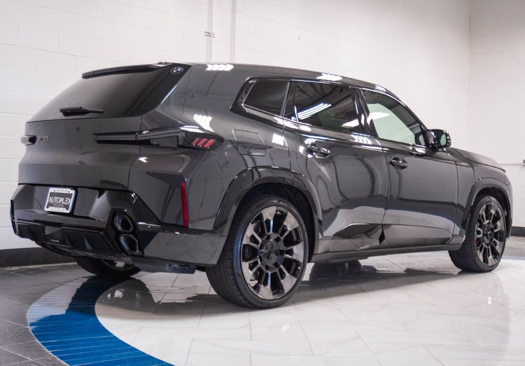 Used 2023 BMW XM AWD/4WD image 33