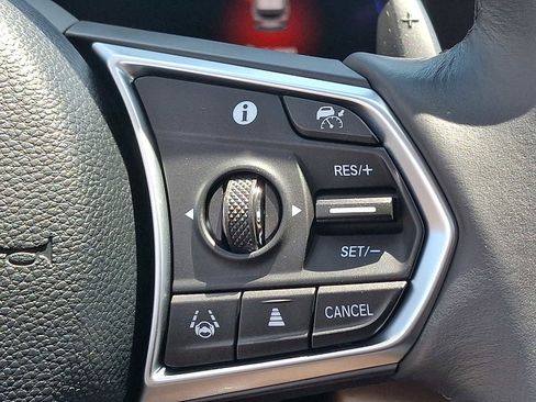 Used 2023 Acura MDX SH-AWD w/ Technology Package image 24