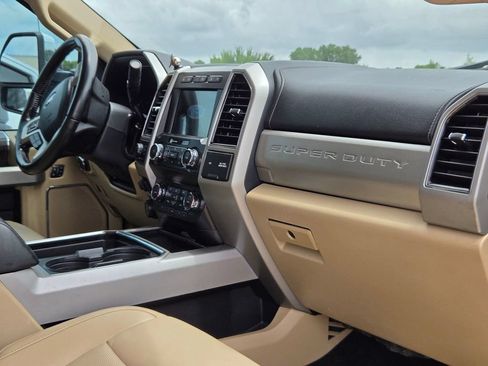 Used 2021 Ford F450 Lariat w/ Lariat Ultimate Package AWD/4WD image 14