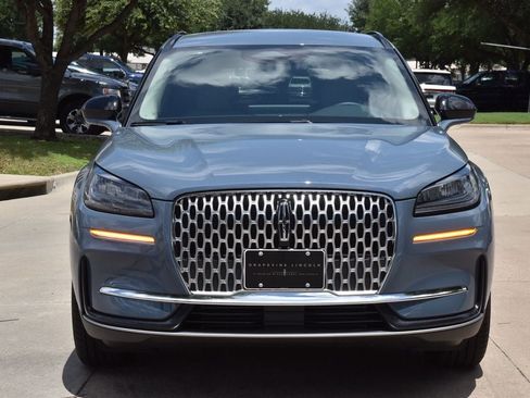 New 2026 Lincoln Corsair Premiere FWD image 2