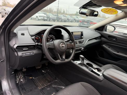 Used 2023 Nissan Altima 2.5 S image 12