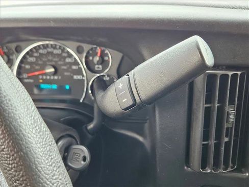 Used 2020 Chevrolet Express 3500 LT w/ LT Preferred Equipment Group image 12