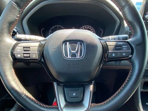 Used 2023 Honda Pilot TrailSport image 30