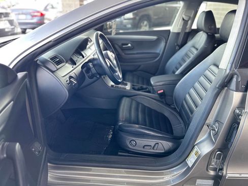 Used 2012 Volkswagen CC Sport FWD image 37