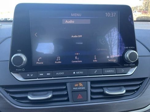 Used 2023 Nissan Altima 2.5 SV FWD image 45