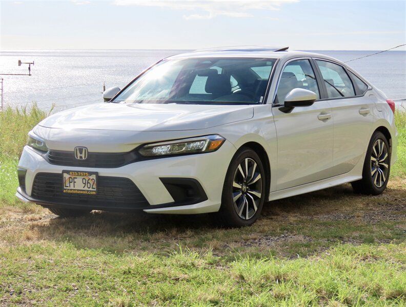Used 2024 Honda Civic EX image 2