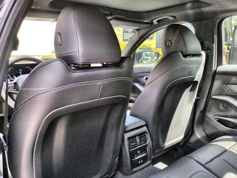 New 2025 BMW 330i xDrive Sedan w/ M Sport Package image 19