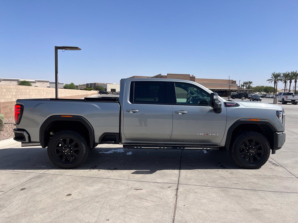 Used 2026 GMC Sierra 2500 AT4 AWD/4WD image 10