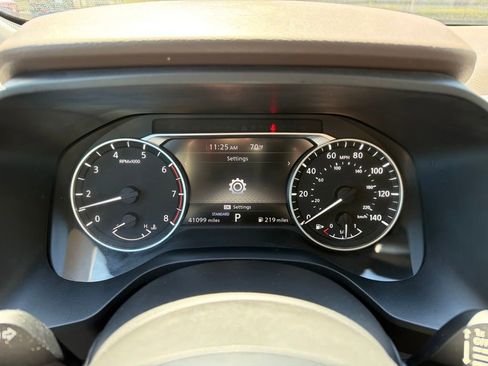 Used 2021 Nissan Rogue S FWD image 9