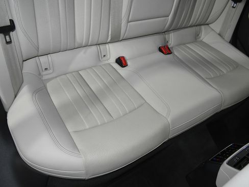 Used 2022 Audi A6 Premium Plus image 20