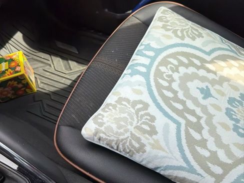 Used 2023 GMC Canyon AT4 w/ Canyon Safety Plus Package image 43