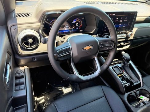 Used 2024 Chevrolet Colorado LT w/ LT Convenience Package RWD image 19