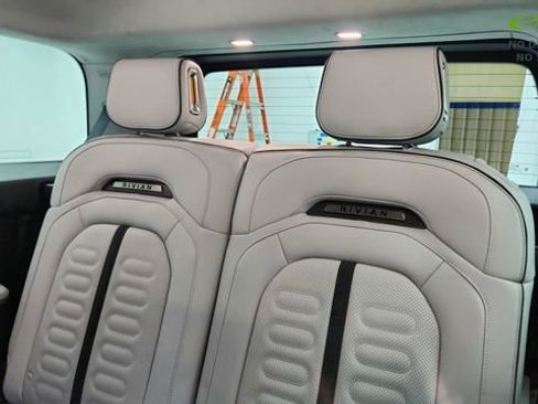 Used 2024 Rivian R1S Adventure AWD/4WD image 27