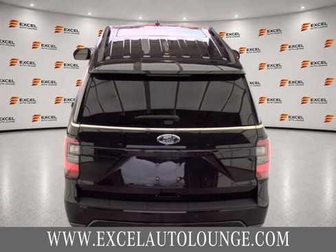 Used 2021 Ford Expedition Limited AWD/4WD image 4