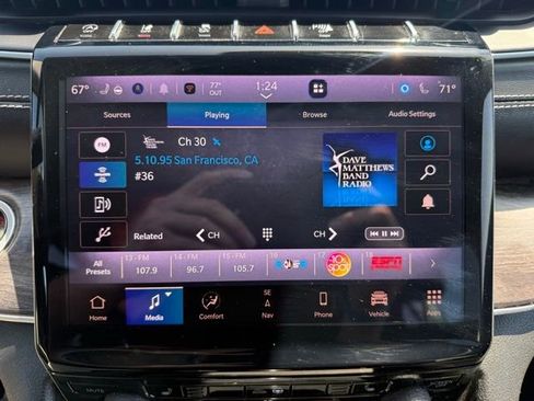 Certified 2022 Jeep Grand Cherokee L Limited AWD/4WD image 27