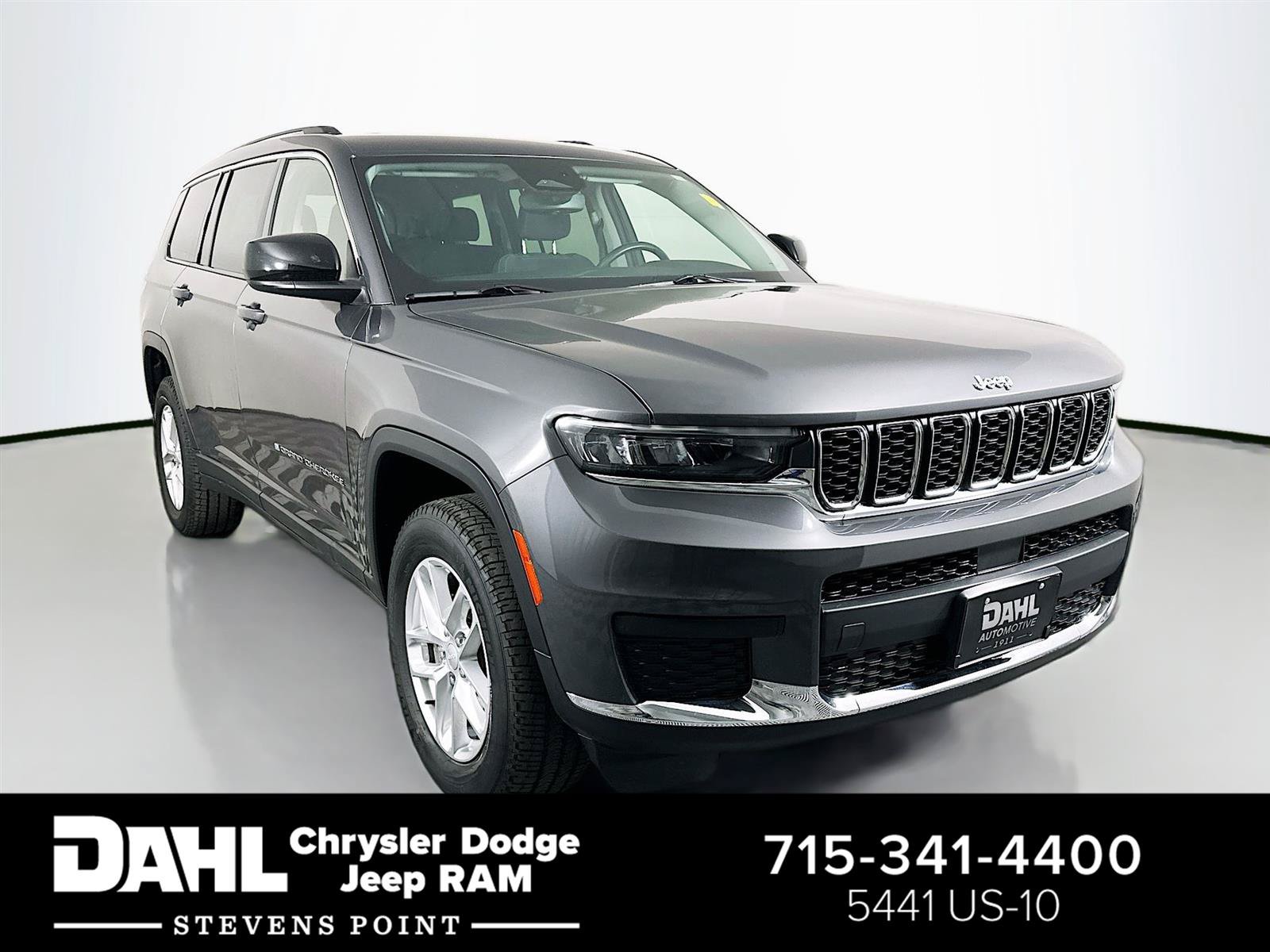 Used 2022 Jeep Grand Cherokee L Laredo w/ Luxury Tech Group I AWD/4WD image 1