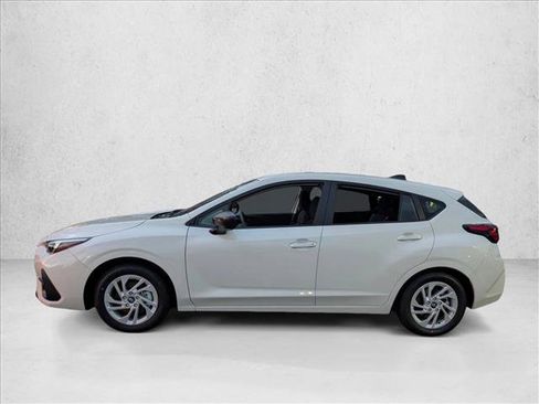 Used 2025 Subaru Impreza 2.0i image 5