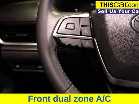 Used 2024 Toyota Grand Highlander XLE image 12