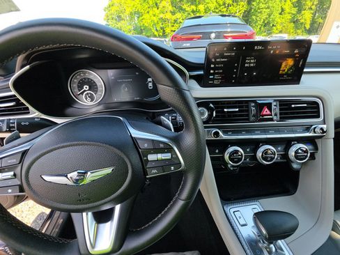 Used 2023 Genesis G70 3.3T w/ Sport Prestige Package AWD/4WD image 6