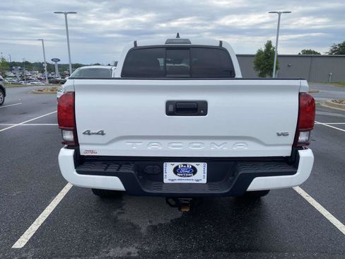 Used 2023 Toyota Tacoma SR AWD/4WD image 6